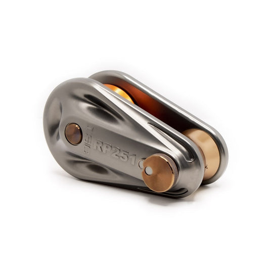 Small Rigging Pulley upto 16mm Rope 250kN Grey/Orange Wheel